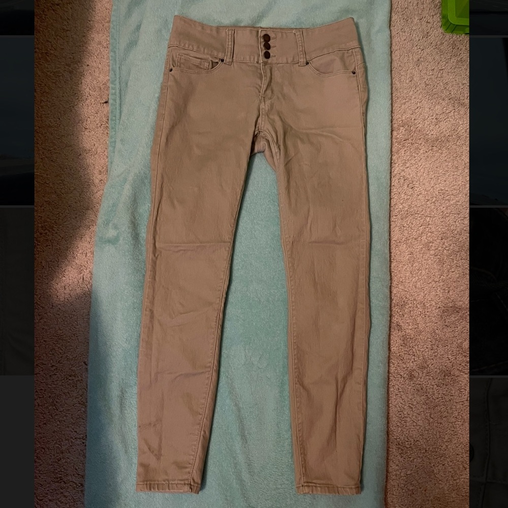 Khaki pants